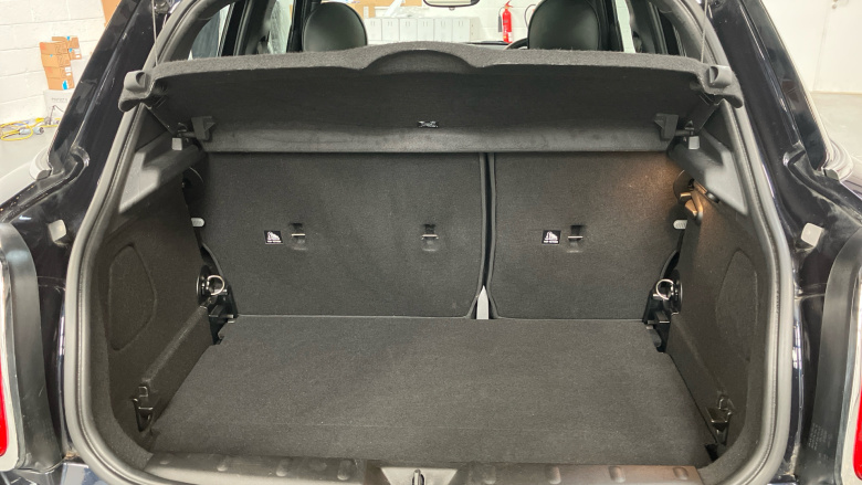 MINI Hatchback 2.0 Cooper S Exclusive 5dr Petrol Hatchback